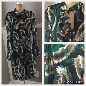 5/$25 bundle Walter Baker W118 feather dress, sz S